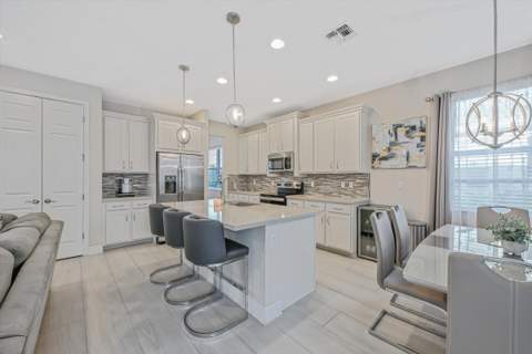 11435 SW Lake Park Drive, Port St. Lucie FL - photo 6 of 30