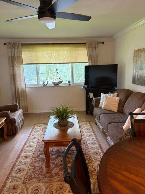 2566 Garden Drive #307, Lake Worth FL - photo 6 of 30