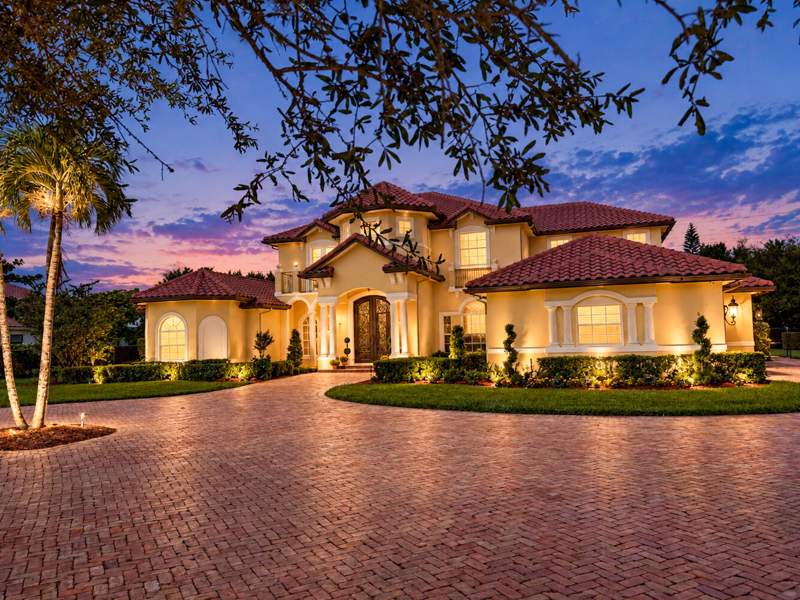6 bedroom Single Family Residence at 2825 Jockey Circle, Charleston Oaks, Davie — photo 2