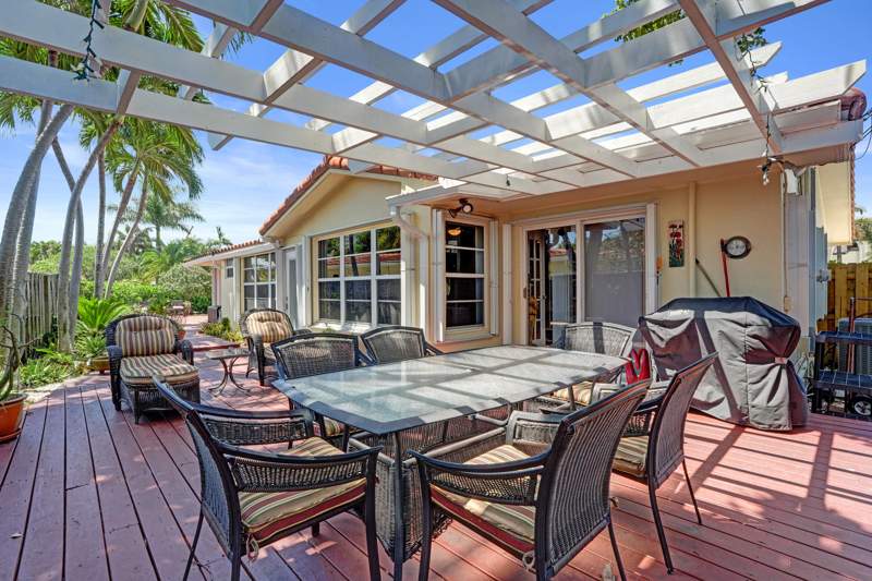 3 bedroom Single Family Residence at 1900 N Riverside Drive, Hillsboro Shores Sec, Pompano Beach — photo 4