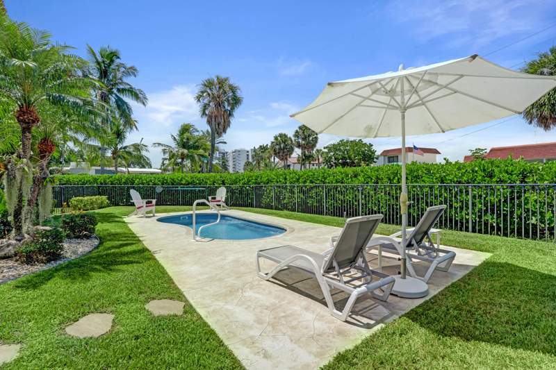 3 bedroom Single Family Residence at 1900 N Riverside Drive, Hillsboro Shores Sec, Pompano Beach — photo 3