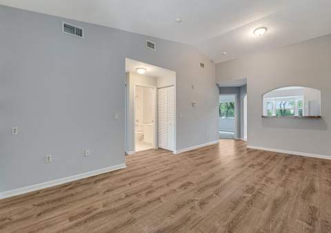 3810 N Jog Road #204, West Palm Beach FL - photo 8 of 29