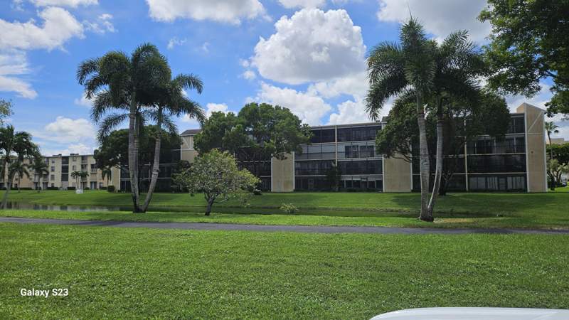 2 bedroom Condominium at 7185 Huntington Lane, Huntington Lakes Sec Three Condos, Delray Beach — photo 5