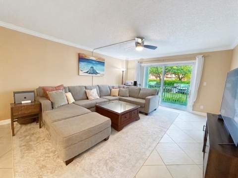 950 Ponce De Leon Road #104, Boca Raton FL - photo 19 of 44
