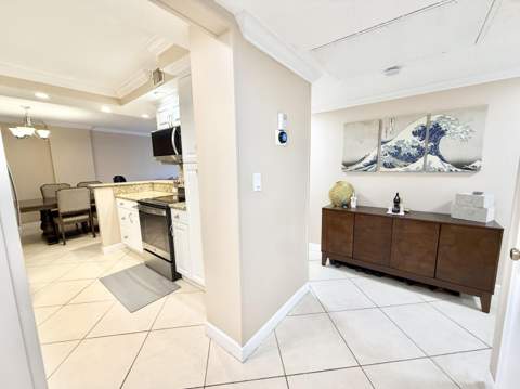 950 Ponce De Leon Road #104, Boca Raton FL - photo 24 of 44