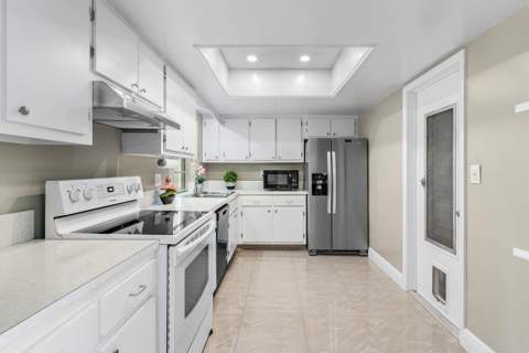106 NW 10th Court, Boynton Beach FL - photo 22 of 60