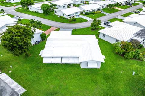 106 NW 10th Court, Boynton Beach FL - photo 7 of 60