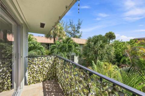805 W Oakland Park Boulevard, Oakland Park FL - photo 14 of 25