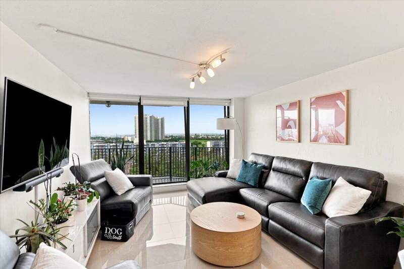 2 bedroom Condominium at 300 Three Islands Boulevard #312, Anchor Bay Club Condo, Hallandale Beach — photo 2