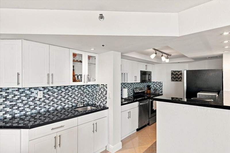 2 bedroom Condominium at 300 Three Islands Boulevard #312, Anchor Bay Club Condo, Hallandale Beach — photo 5
