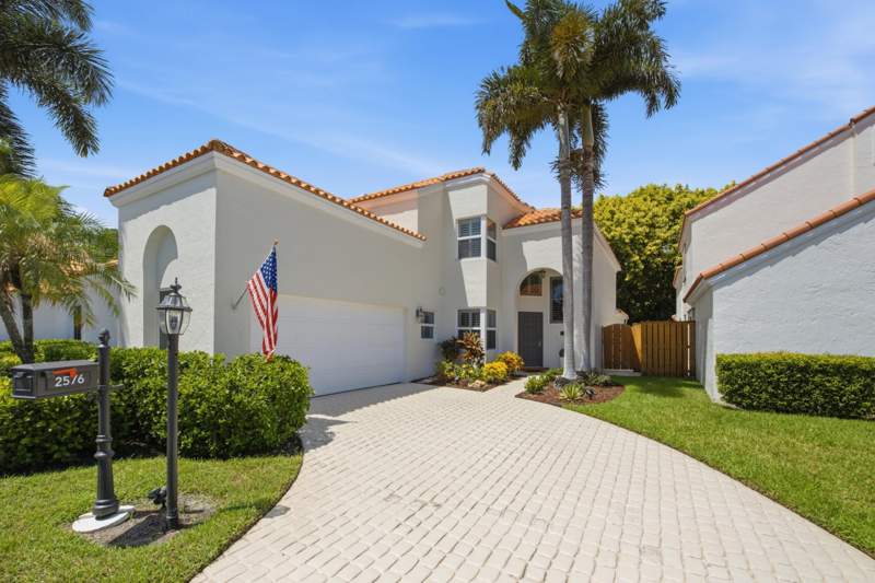 3 bedroom Single Family Residence at 2576 La Cristal Circle, Crystal Pointe 5, Palm Beach Gardens — photo 3