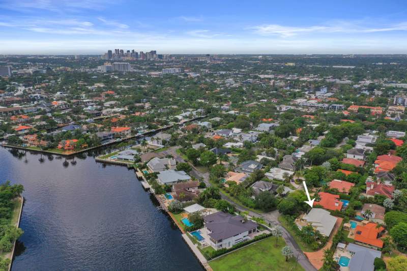 4 bedroom Single Family Residence at 2001 Intracoastal Drive, Coral Ridge North, Fort Lauderdale — photo 2