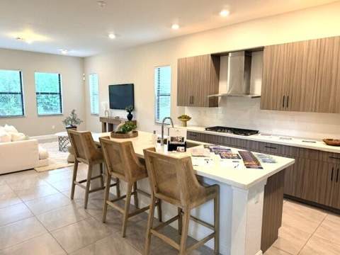 12175 N Baypoint Circle, Parkland FL - photo 7 of 50