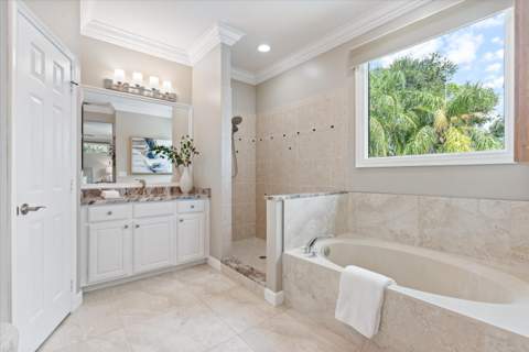 8501 Portobello Lane, Palm Beach Gardens FL - photo 17 of 39