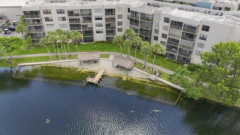 2 bedroom Condominium at 1100 Colony Point Circle #121, Colony Point 3 Condo, Pembroke Pines — photo 5