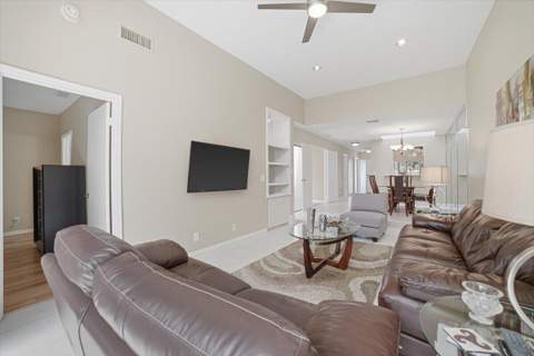 6676 Canary Palm Circle #19, Boca Raton FL - photo 11 of 44