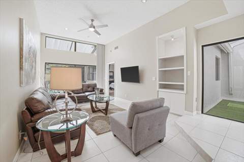 6676 Canary Palm Circle #19, Boca Raton FL - photo 12 of 44
