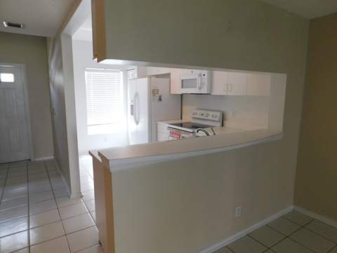 50 Simonton Circle, Weston FL - photo 12 of 37