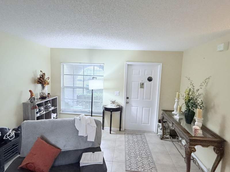 3 bedroom Single Family Residence at 6718 Duval Avenue, Liberty Bay, West Palm Beach — photo 3
