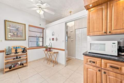 6356 Kings Gate Circle, Delray Beach FL - photo 7 of 40