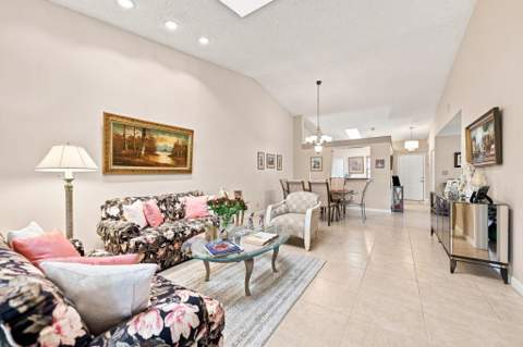 6356 Kings Gate Circle, Delray Beach FL - photo 11 of 40