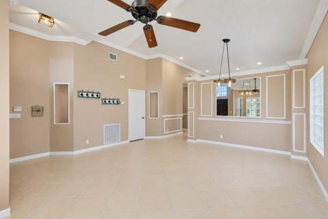 5691 Saddle Trail Lane, Lake Worth FL - photo 7 of 49