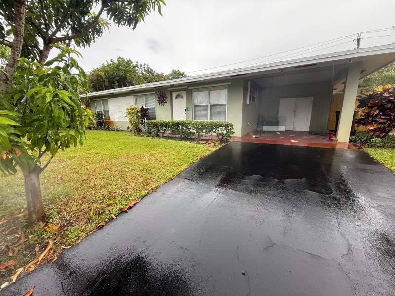 3 bedroom Single Family Residence at 522 HERON Drive, TROPIC PALMS 1, Delray Beach — photo 1