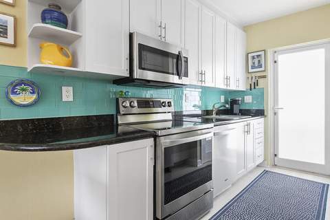 3250 NE 28th Street #305, Fort Lauderdale FL - photo 7 of 26