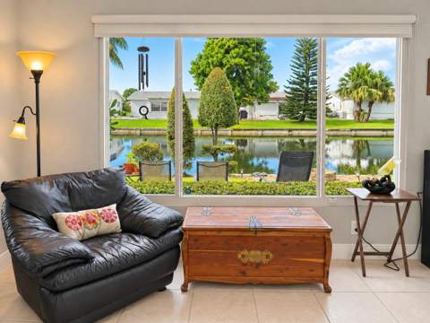 4507 NW 46th Street, Tamarac FL - photo 18 of 44