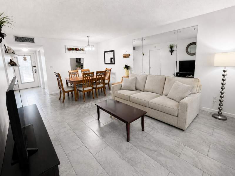 1 bedroom Condominium at 6300 NW 62nd Street #308, Bermuda Club Three Condo, Tamarac — photo 2
