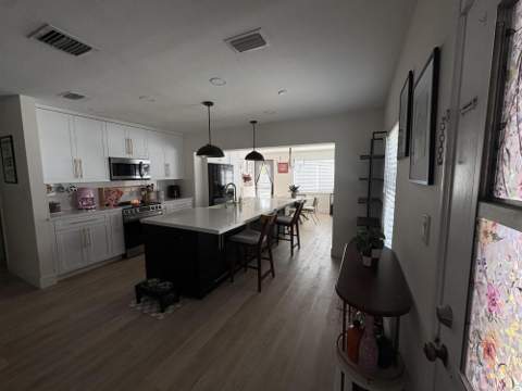 1215 NE 16th Terrace, Fort Lauderdale FL - photo 7 of 40