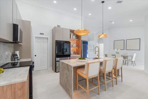 1132 NE 3rd Avenue, Boca Raton FL - photo 9 of 36
