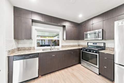11351 NW 37th Place, Sunrise FL - photo 7 of 36