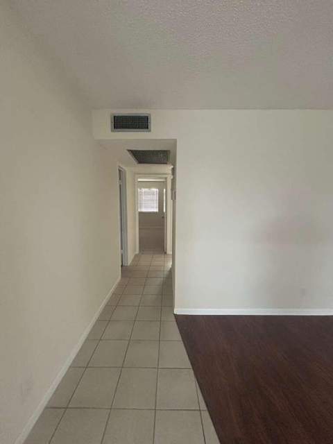 4119 Newport U, Deerfield Beach FL - photo 7 of 15