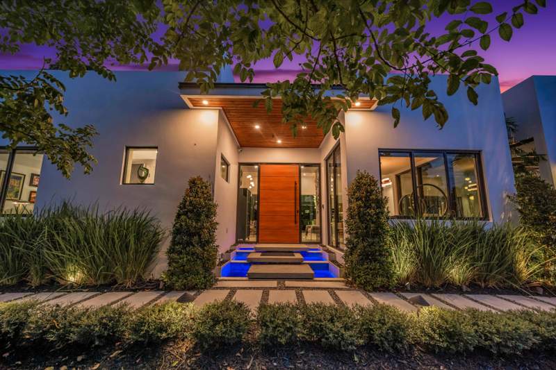 4 bedroom Single Family Residence at 215 NE 28TH Court, SUNSET MANORS AMEN PLAT, Wilton Manors — photo 5