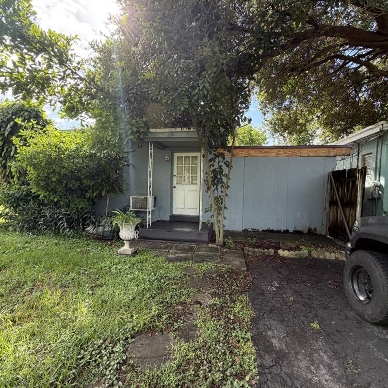 3 bedroom Single Family Residence at 606 Columbus Parkway, Hollywood Beach Gardens, Hollywood — photo 3