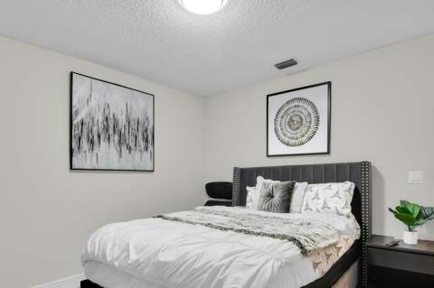 272 SW Carter Avenue, Port St. Lucie FL - photo 11 of 20