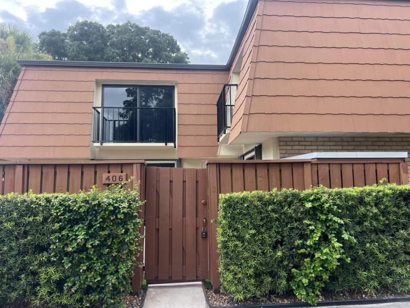 2 bedroom Townhouse at 406 Buttonwood Lane, Chalet 4 3, Boynton Beach — photo 3