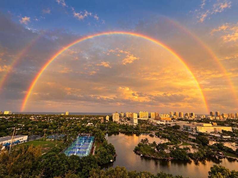 3 bedroom Condominium at 1180 N Federal Highway #Ph-1606, Riva, Fort Lauderdale — photo 2