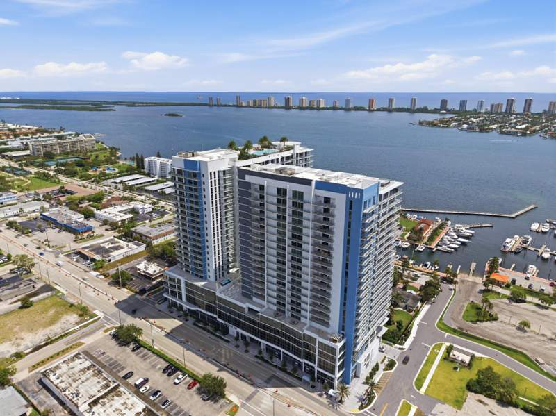 2 bedroom Condominium at 220 Lake Shore Drive #1407, Nautilus 220 Condo, Lake Park — photo 2