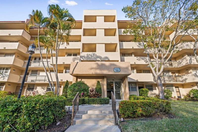 2 bedroom Condominium at 7080 Environ Boulevard #423, Condominium 3 Of Environ II, Lauderhill — photo 3