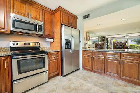 4238 Deste Court, Lake Worth FL - photo 6 of 24