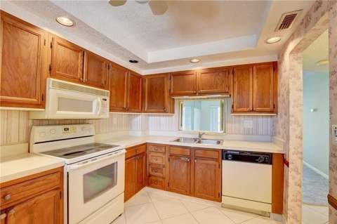 8735 Ramblewood Drive #212, Coral Springs FL - photo 21 of 22