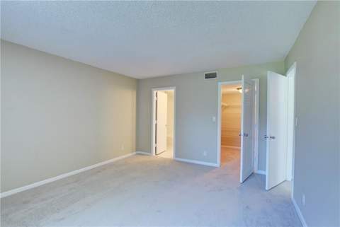 8735 Ramblewood Drive #212, Coral Springs FL - photo 13 of 22