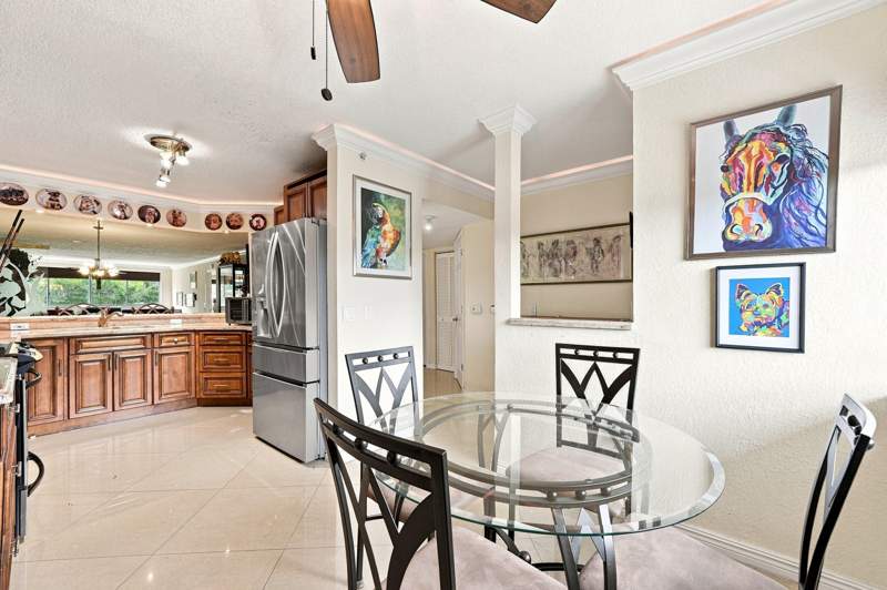 2 bedroom Condominium at 2541 N Nob Hill Road #308, Sunrise Lakes 200 Condo, Sunrise — photo 5