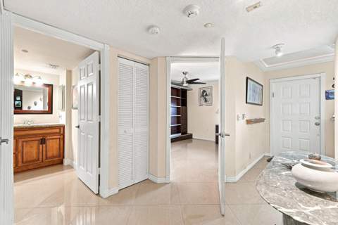 2541 N Nob Hill Road #308, Sunrise FL - photo 6 of 38