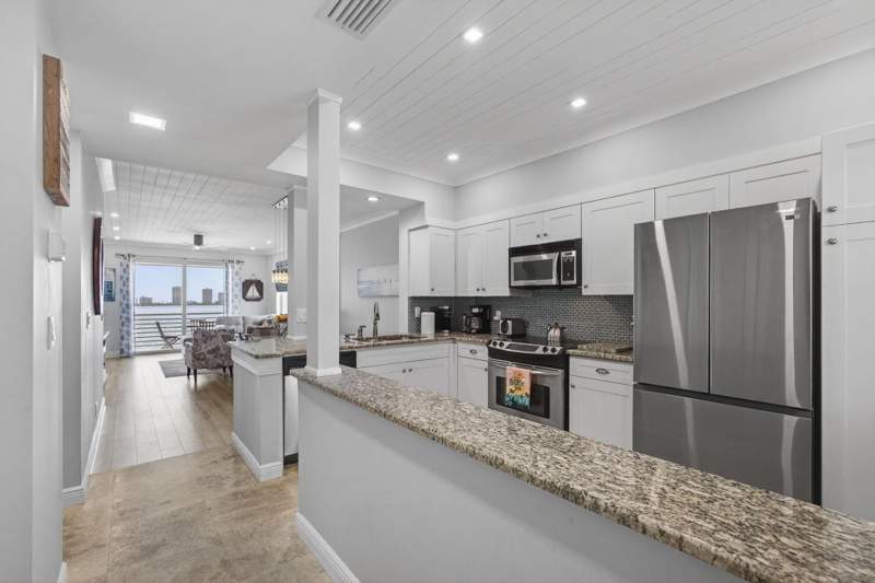 2 bedroom Condominium at 105 Paradise Harbour Boulevard #501, Paradise Harbour, North Palm Beach — photo 3