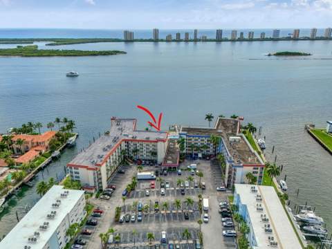 105 Paradise Harbour Boulevard #501, North Palm Beach FL - photo 24 of 51