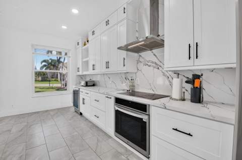 7001 Chesapeake Circle, Boynton Beach FL - photo 10 of 52