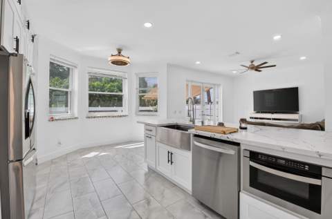 7001 Chesapeake Circle, Boynton Beach FL - photo 18 of 52